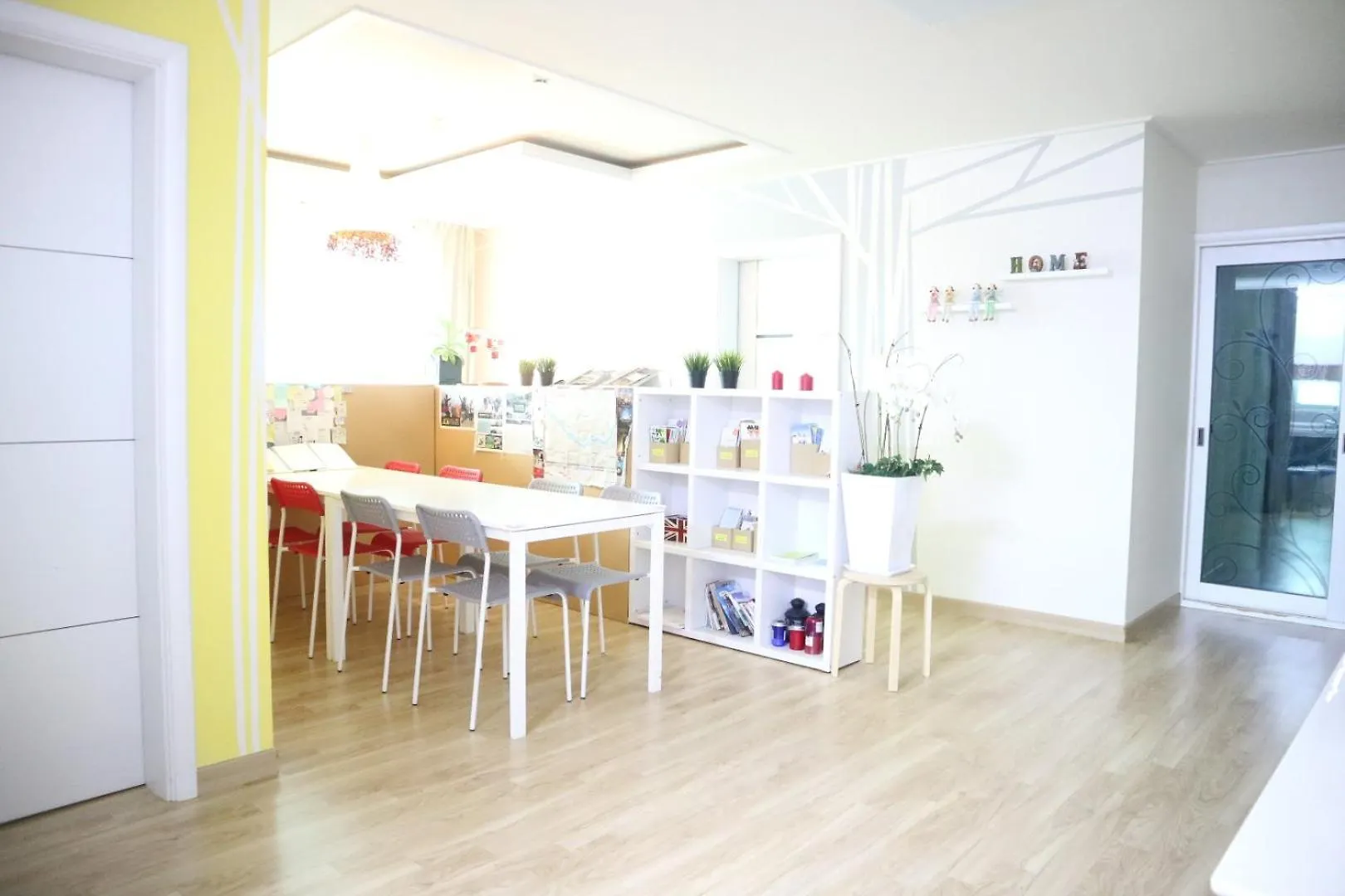 Incheon Airport Mr Kim Guest House 0*,  韓国