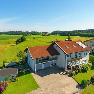 Pölzl , Chieming Deutschland