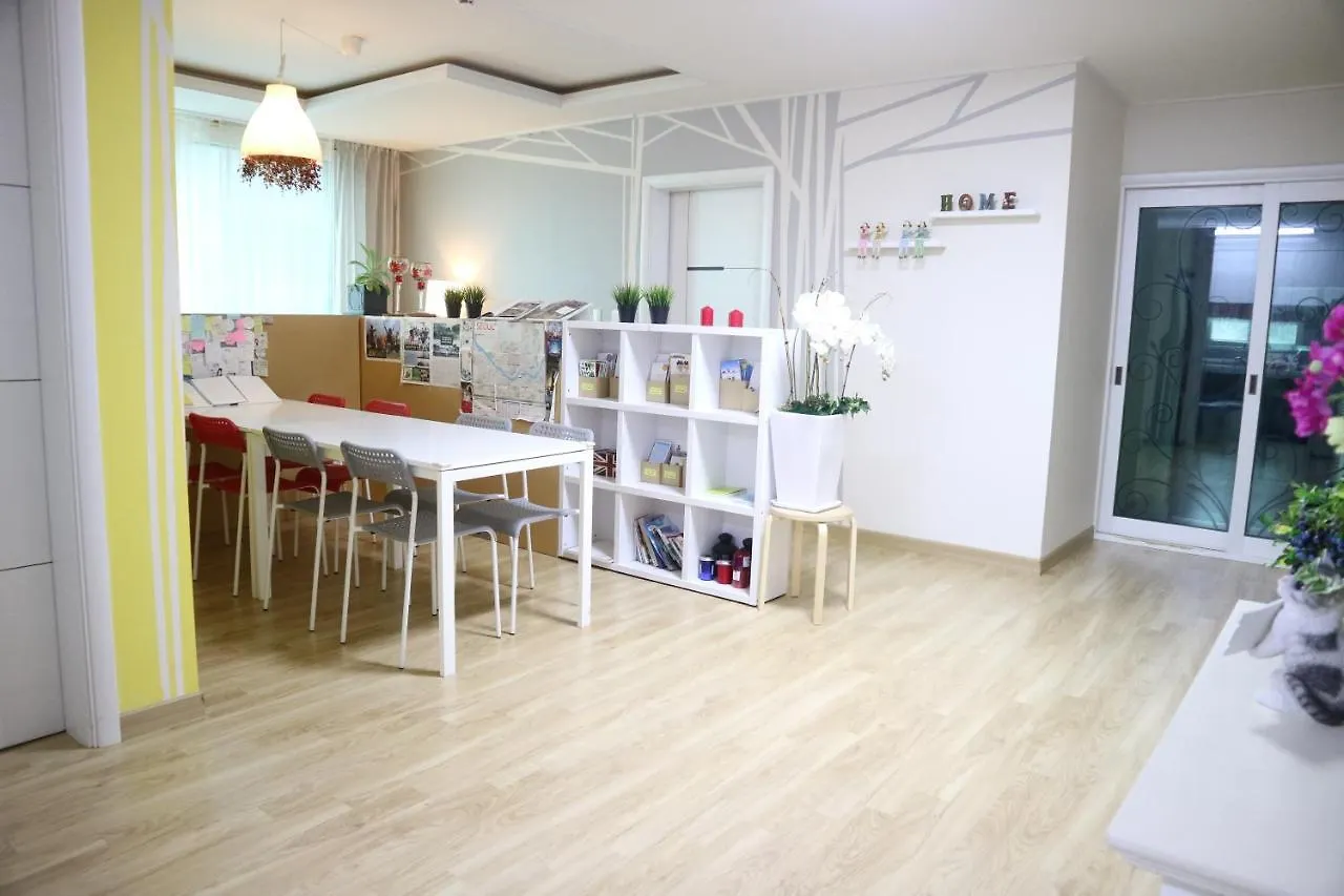 Incheon Airport Mr Kim Guest House Rumah liburan